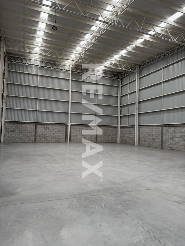 Venta de Bodega Parque Industrial en Querétaro