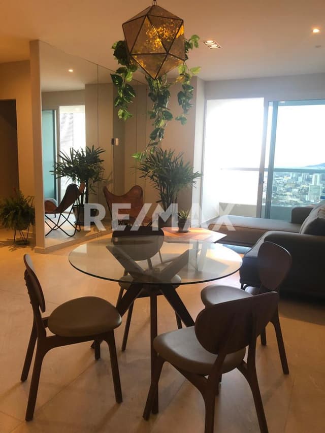 RENTA DEPA TOP OBISPADO