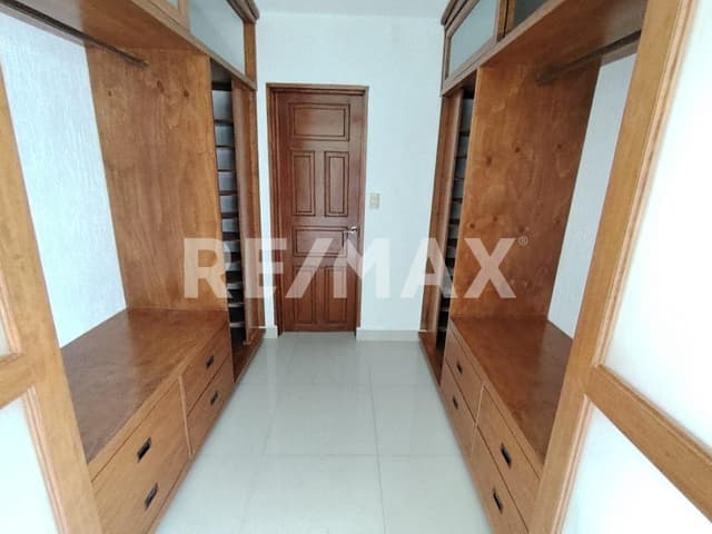 Venta de casa en Condominio, Col. Los Volcanes, Cuernavaca, Morelos...Clave 5666