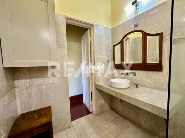 CASA EN VENTA EN EL CENTRO