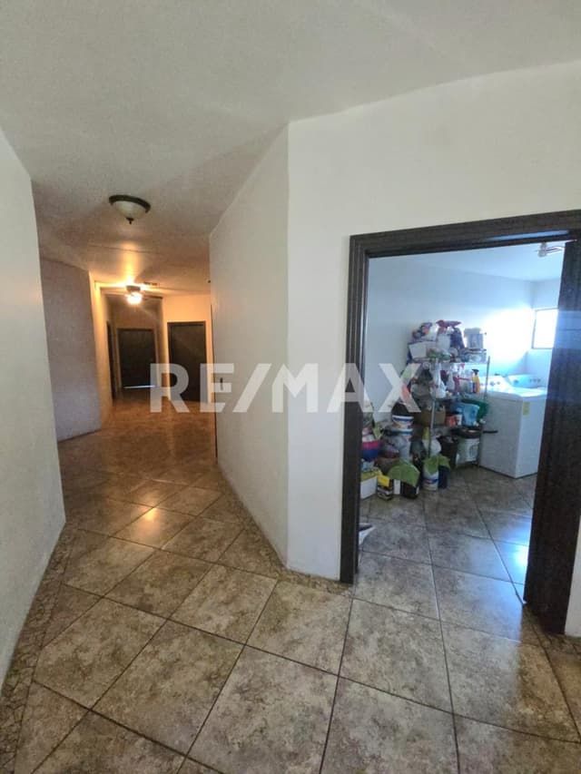 Se vende Casa de 1 planta en Colonia Alamitos (Estatutos Jurìdicos)