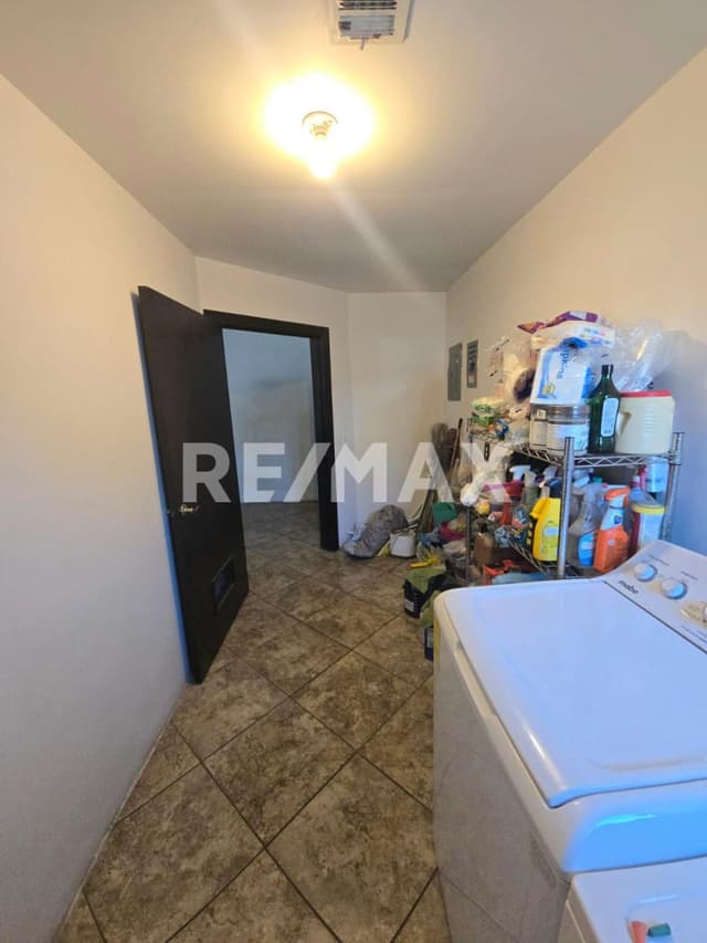 Se vende Casa de 1 planta en Colonia Alamitos (Estatutos Jurìdicos)