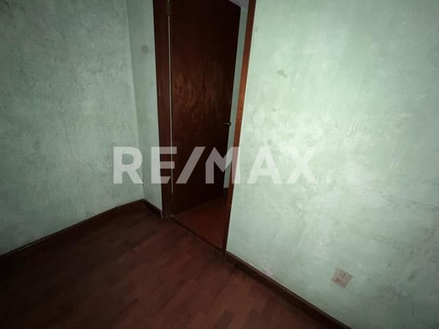 En RENTA Local Comercial, Plaza Mayor I (13) Metepec Estado de México 