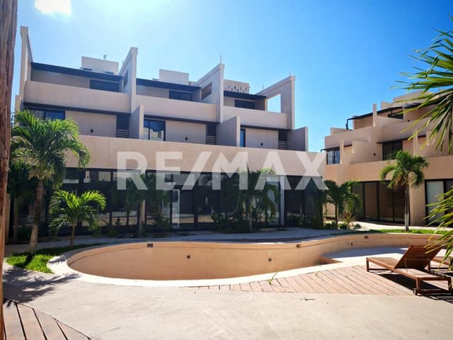 Town House de 3 recámaras a pasos del mar en Amaité Telchac Yucatán
