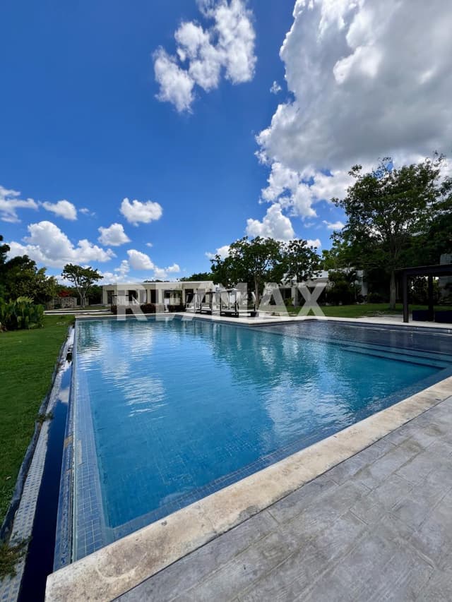 Venta terreno Residencial ALTOZANO Mérida, Yuc.