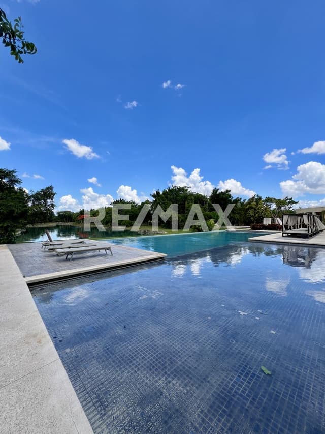 Venta terreno Residencial ALTOZANO Mérida, Yuc.