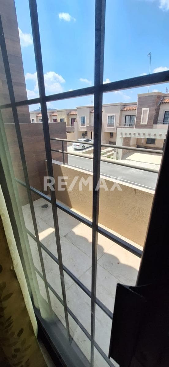 VENTA DE CASA EN CONDOMINIO UBICADA EN LA COLONIA OLMOS TIZAYUCA HIDALGO 