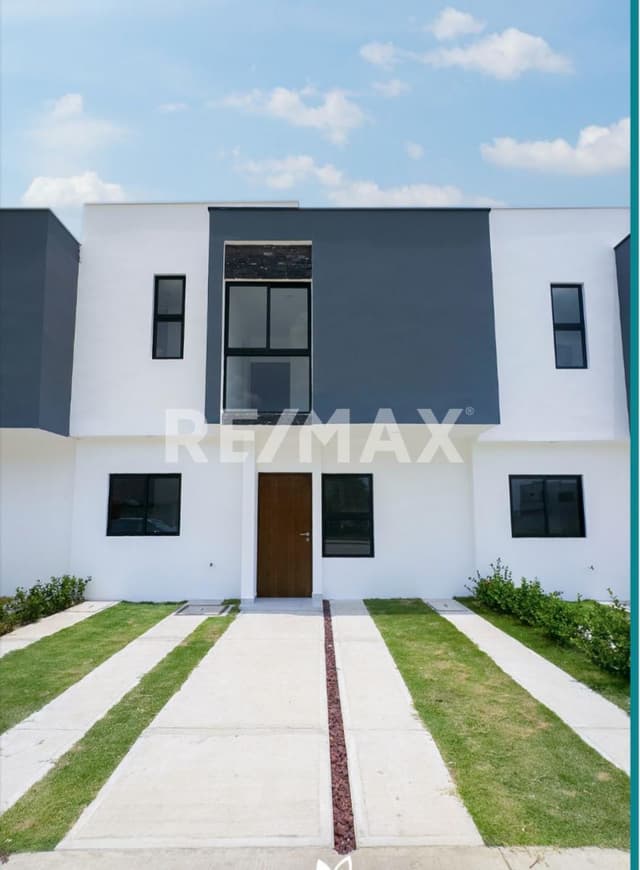 CASA EN VENTA UBICADA EN REAL DE PALMAS 