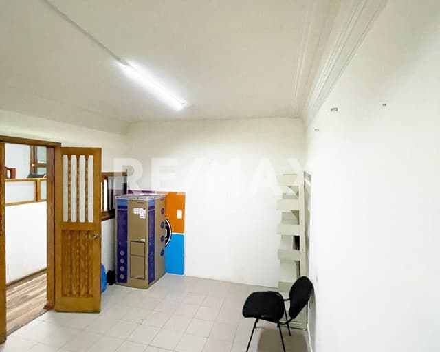 OFICINA COMERCIAL EN RENTA CALLE ENRIQUE REBSAMEN NARVARTE PONIENTE BENITO JUAREZ 