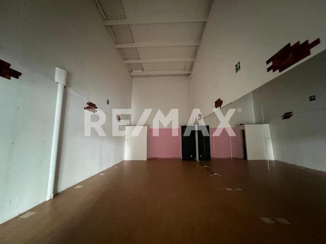 En Renta Local Comercial Metepec, Estado de México