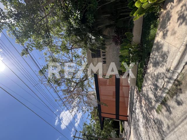 Venta Town House en MARENTA Cholul Yucatán.