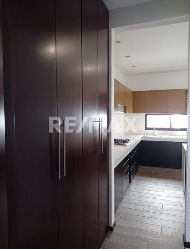 DEPARTAMENTO EN VENTA UBICADO EN VILLA BRISA 