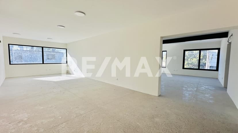 Gallery main