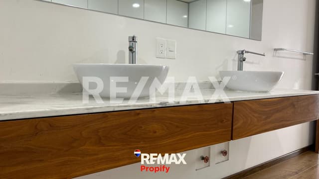 Casa en Venta Paseo Satélite, Naucalpan de Juárez, México