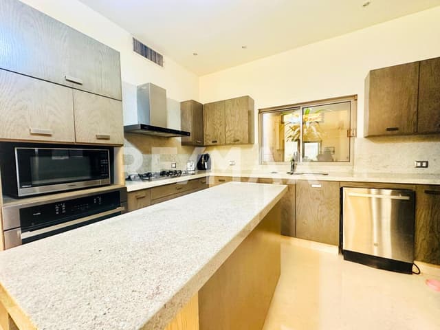 CASA EN VENTA EN RESIDENCIAL LOS FRESNOS