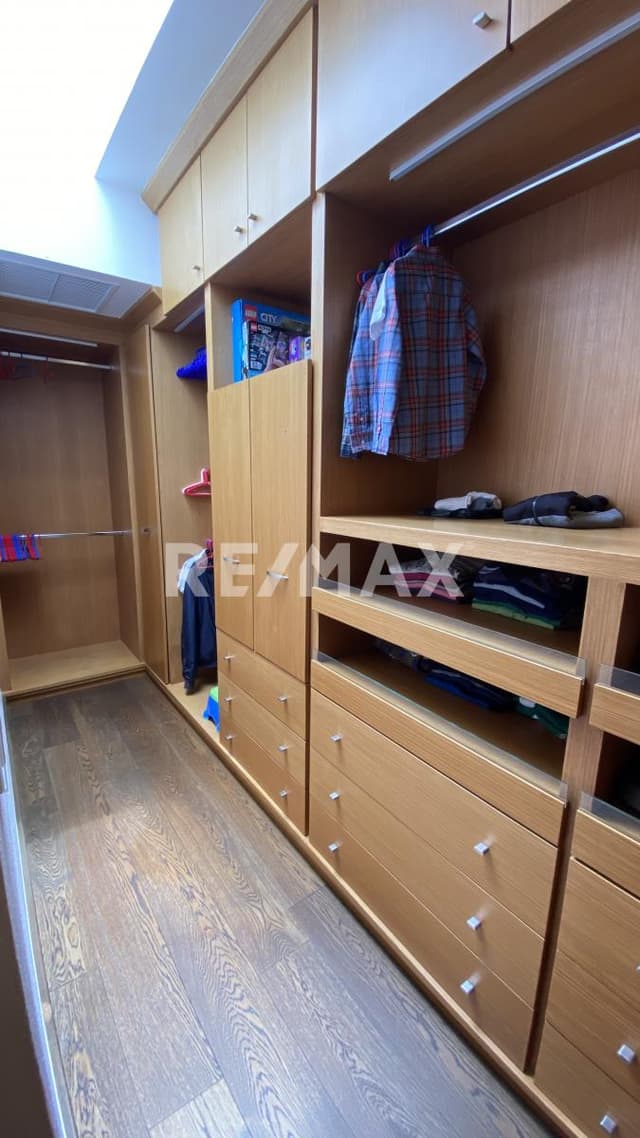 CASA EN VENTA EN LA ISLA LOMAS DE ANGELÓPOLIS