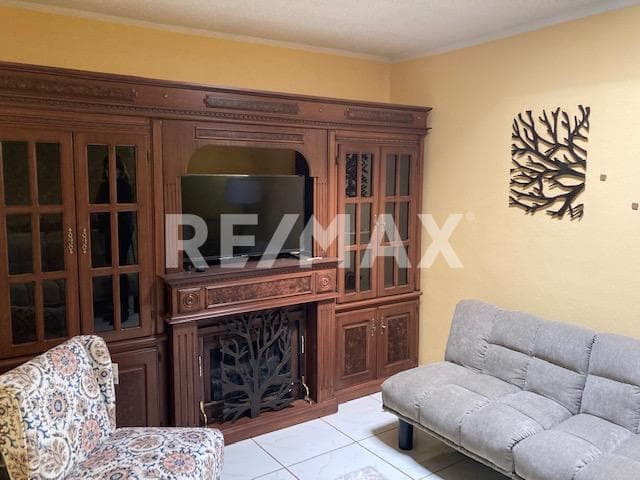 EN RENTA CASA DE 3 RECAMARAS, AMUEBLADA