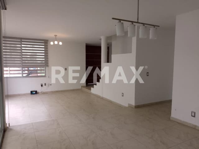 Casa en Venta en Jardin Real