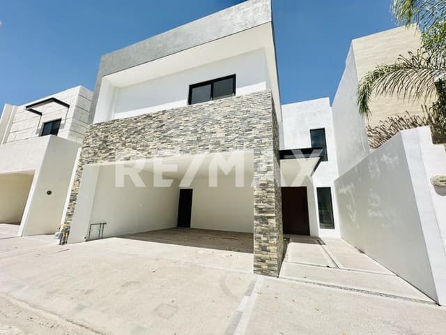 CASA EN RENTA EN VILLA DE LAS PALMAS