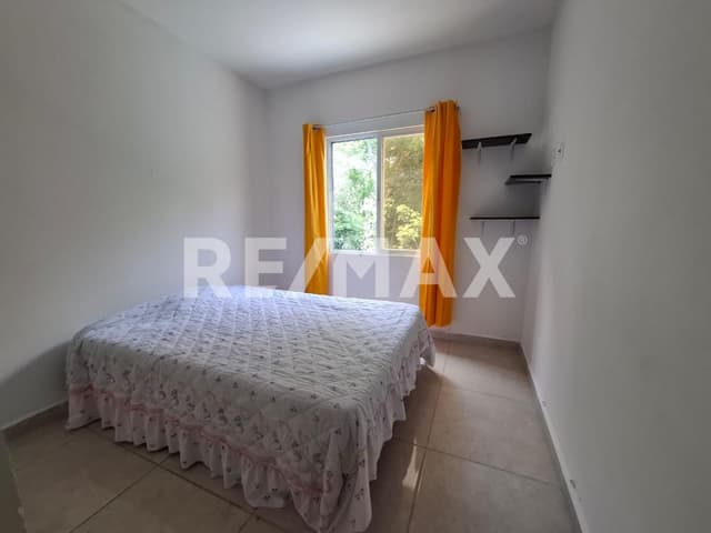 CASA EN RENTA EN CANCUN. RESIDENCIAL CATANIA ZONA SUR