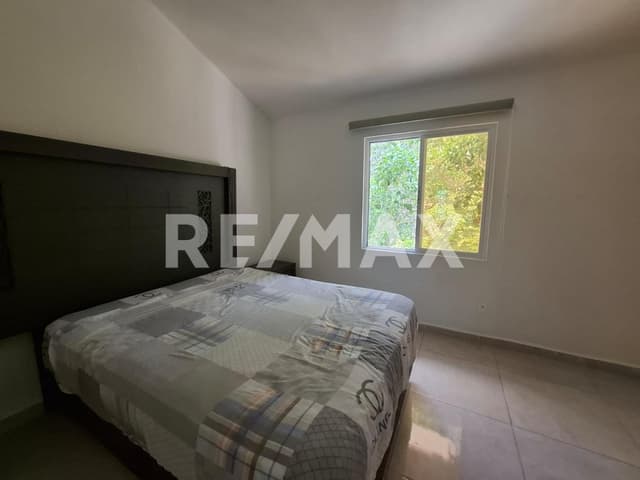 CASA EN RENTA EN CANCUN. RESIDENCIAL CATANIA ZONA SUR