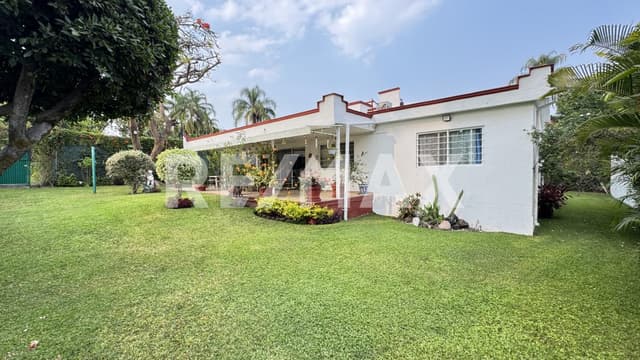 Venta de Casa en Condominio de un Nivel, Delicias, Cuernavaca...Clave 5738