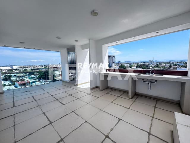 CONDOMINIO EN VENTA EN TORRE PLATINO