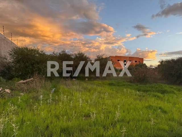 Terreno en venta por carretera al Mezquital