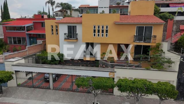 Casa en Venta en Balcones Coloniales, Querétaro, Qro