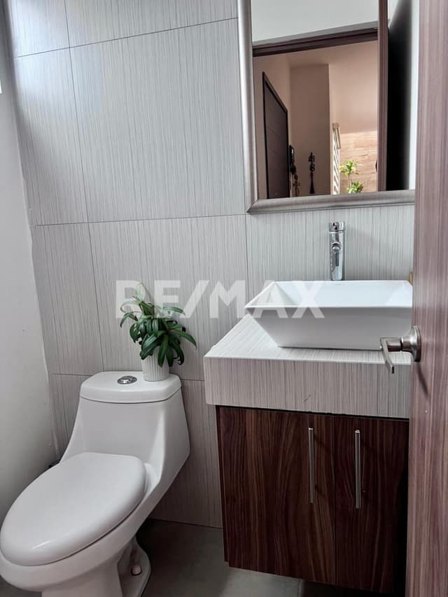 CASA EN VENTA EN ZIBATA QUERETARO