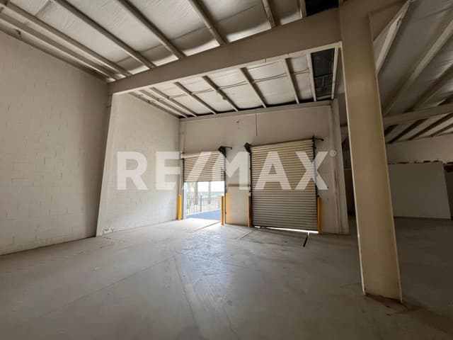 BODEGA EN RENTA DE 1,358 M2 EN EL PACÍFICO, TIJUANA B.C.