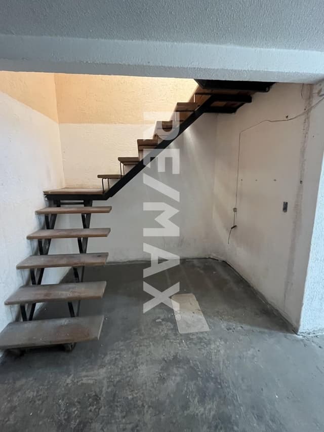 ¡OPORTUNIDAD DE INVERSIÓN!   Casa en venta para remodelar, Guadalupe Victoria Ecatepec.