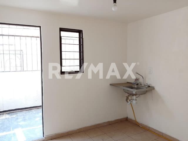 CASA EN VENTA LOS HEROES IXTAPALUCA