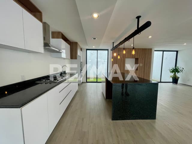 Casa en Venta en Aqua II Lago Esmeralda