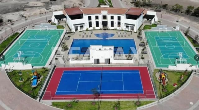 Venta de Terreno Residencial en Cd. Maderas Corregidora, Querètaro