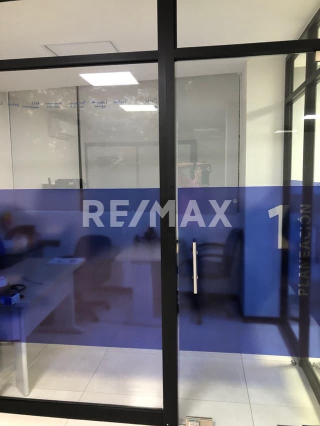 Venta de oficina en Armoran One, Montebello, Mérida Yucatán