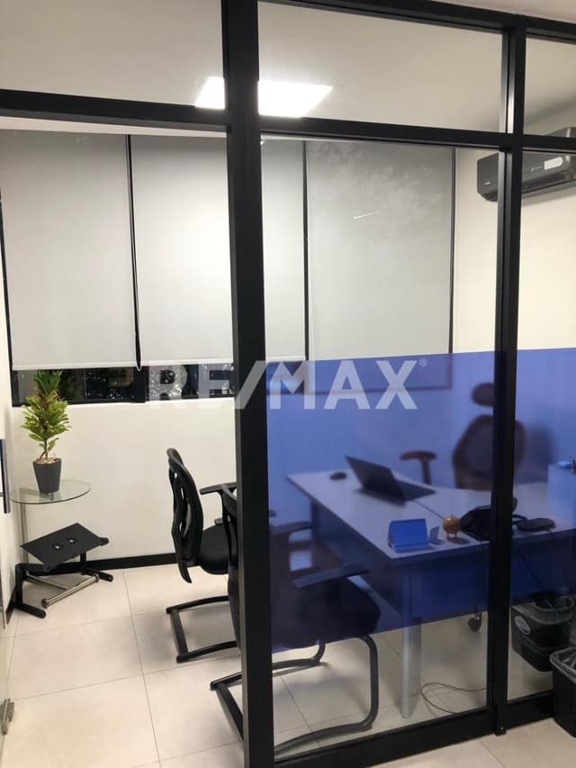 Venta de oficina en Armoran One, Montebello, Mérida Yucatán