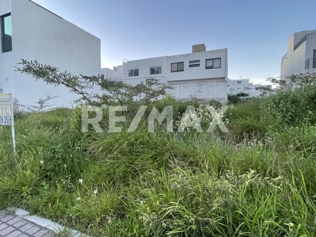 TERRENO EN VENTA 