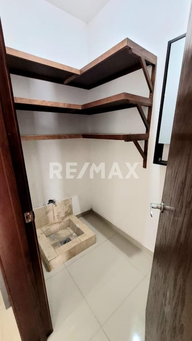 Casa en venta fraccionamiento Linda Vista con recamara en planta baja 