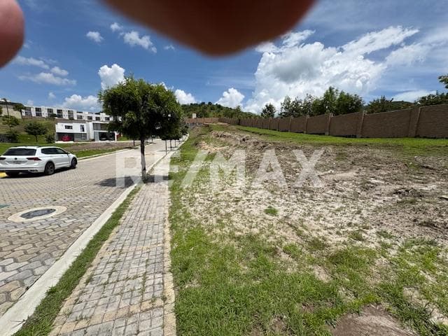 PARQUE RODAS CALLE LETO 03