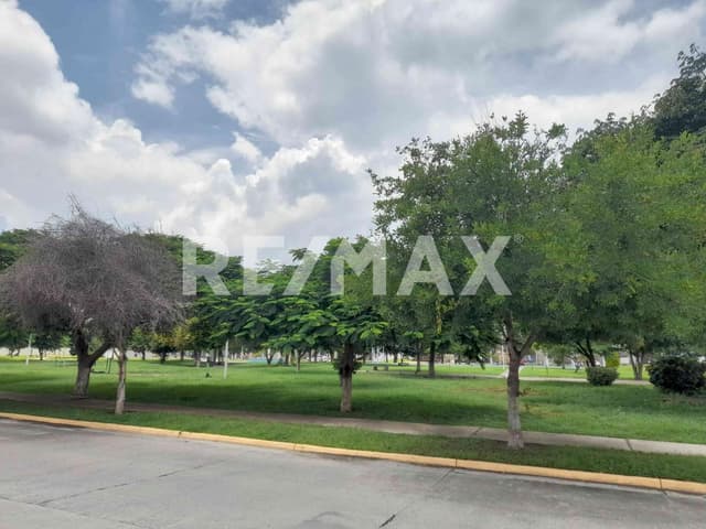 Casa en Coto Ciprés, Real del Valle