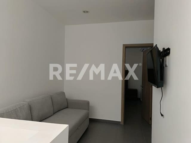 Renta de Casa Amueblada en Residencial en privada Risco de Altozano Mérida, Yuc.