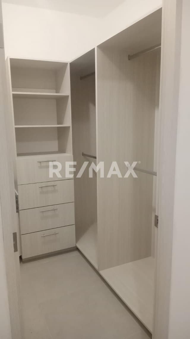 Renta de departamento en Zakia 