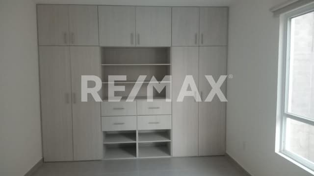 Renta de departamento en Zakia 