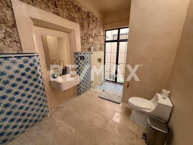 Casa de una sola planta a dos cuadras de la plancha