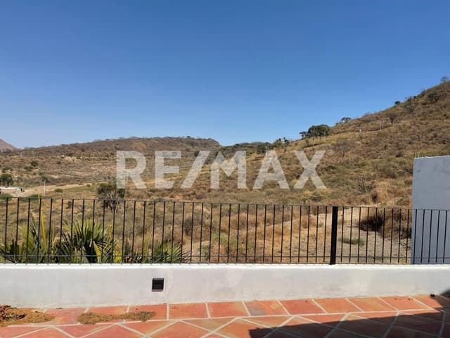 Casa venta, Fracc. Vistas del Valle, Ixtlahuacán de los Membrillos.