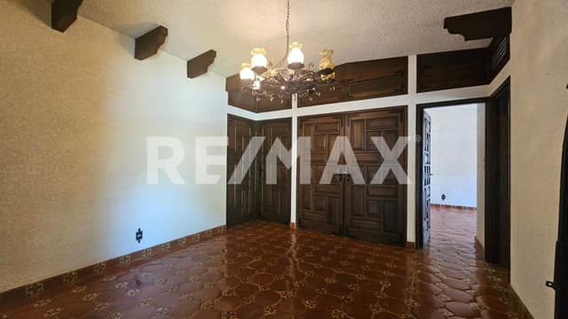 Venta de casa en Vista Hermosa, Cuernavaca, Morelos...Clave 5796