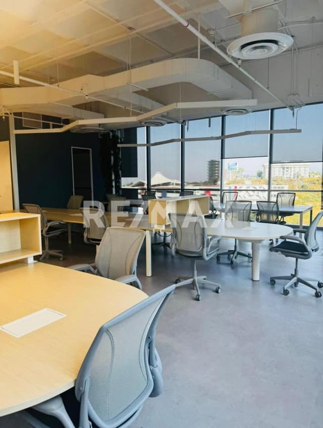 Renta Oficna en Av. Santa Fe, Santa Fe Cuajimalpa, CDMX