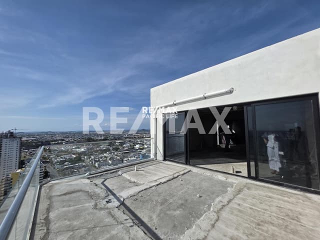 PENTHOUSE EN VENTA EN PACIFIC PEARL TOWER