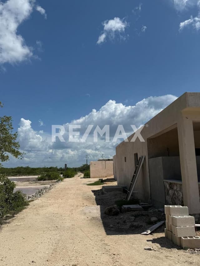 Terreno en Venta en Segunda Fila en Santa Clara, Yucatán